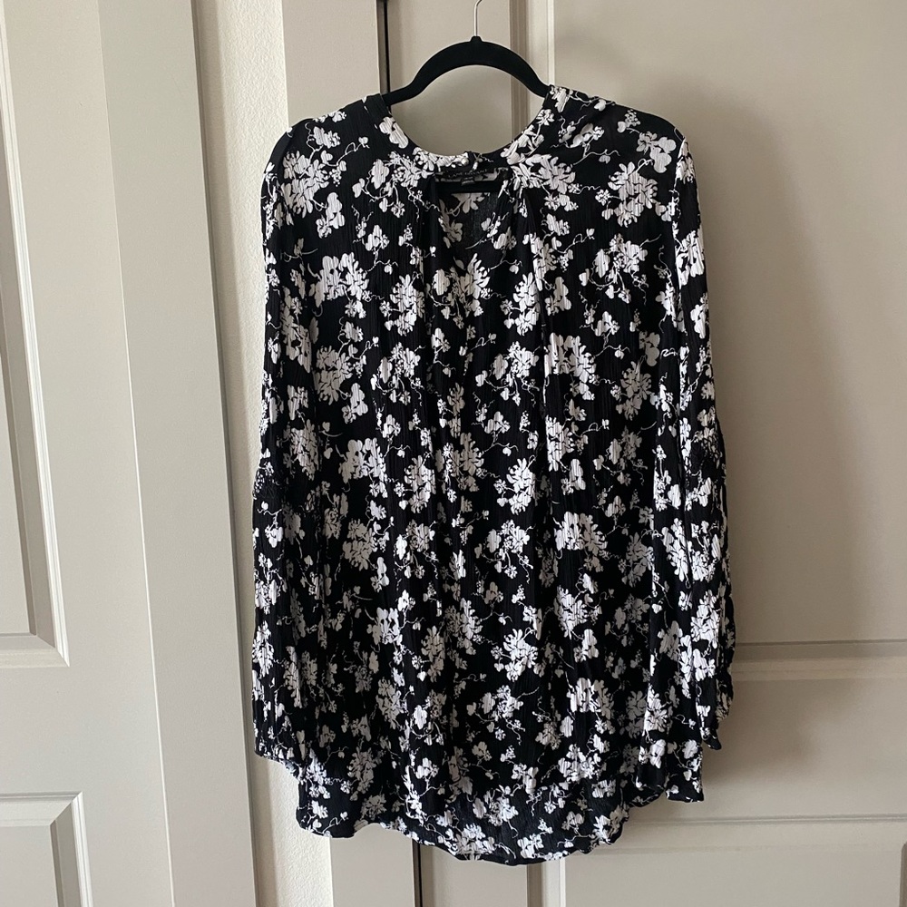 Lane Bryant long sleeved floral top 18/20